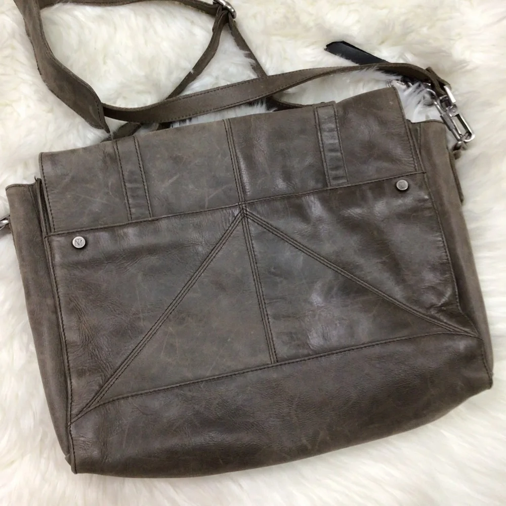 Tylie Malibu Y2K Brown Leather Laptop Messenger Bag